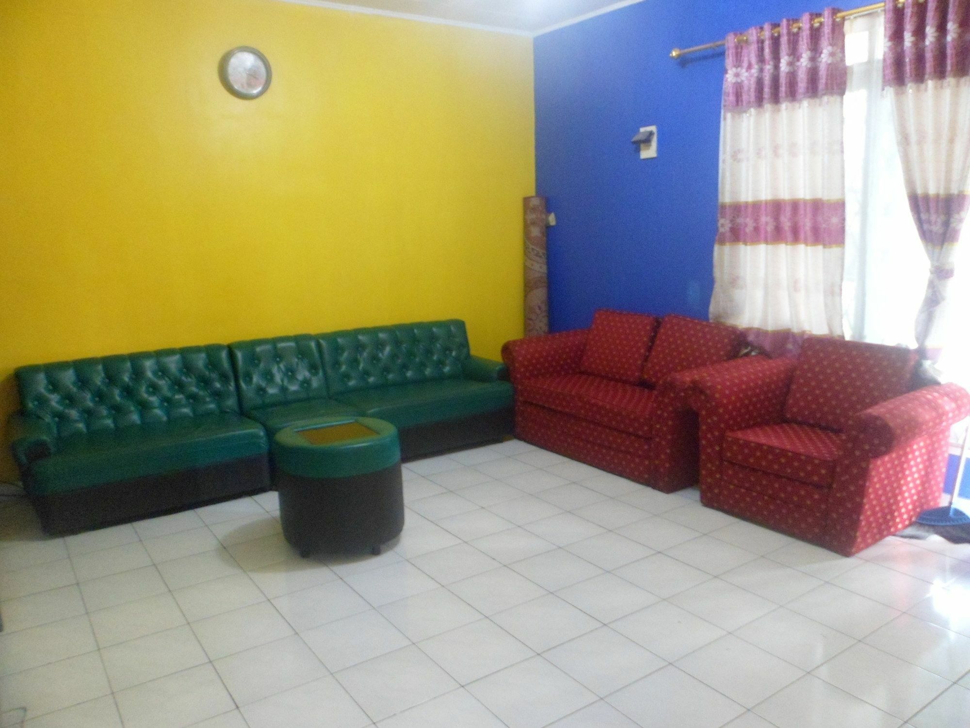 Villa Kota Bunga Blok C4-1 치파나스 외부 사진